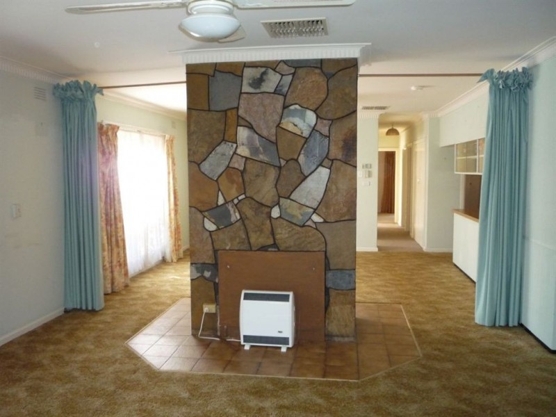 6 Dundas Street, St Arnaud VIC 3478