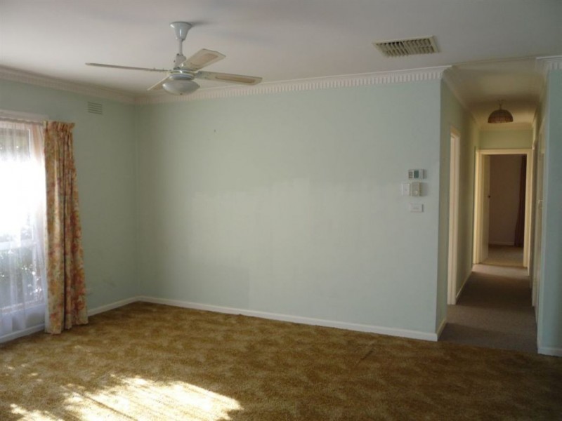 6 Dundas Street, St Arnaud VIC 3478