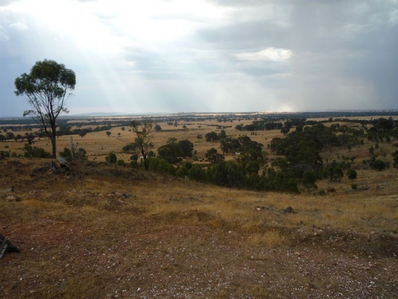 - Rostron/Stuart Mill Road, Stuart Mill VIC 3478