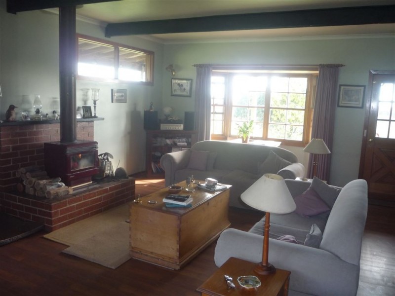 33 Dunlop Road, St Arnaud VIC 3478