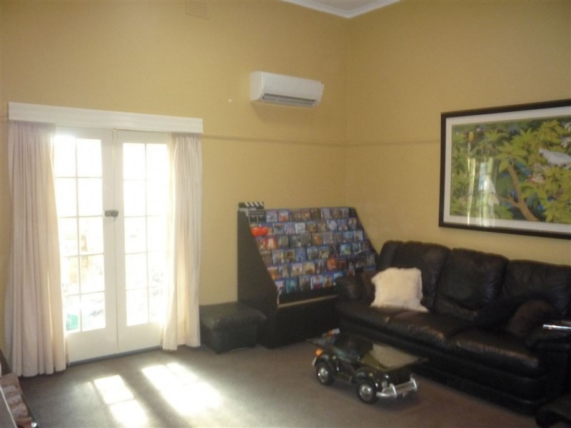27 Butcher St, St Arnaud VIC 3478