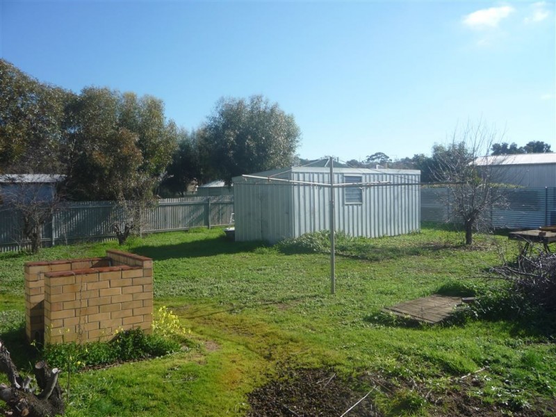 27 Butcher St, St Arnaud VIC 3478
