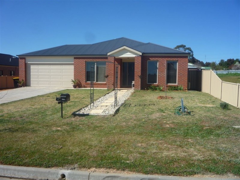 6 Williams Street, St Arnaud VIC 3478