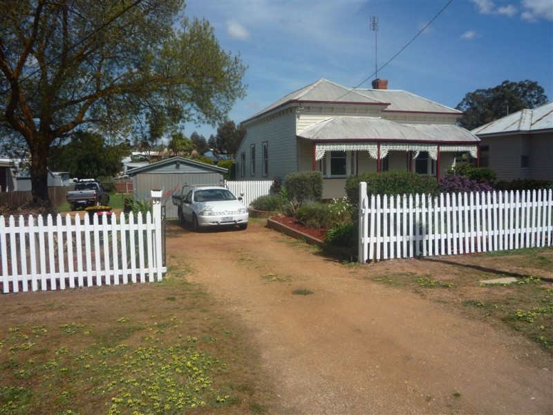 35 North Western road, St Arnaud VIC 3478