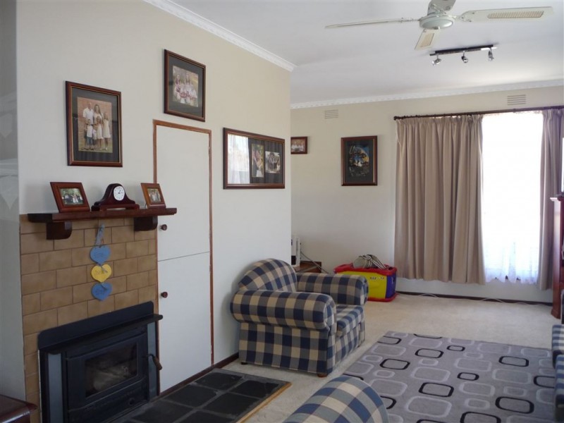 11 MELBOURNE ROAD, St Arnaud VIC 3478