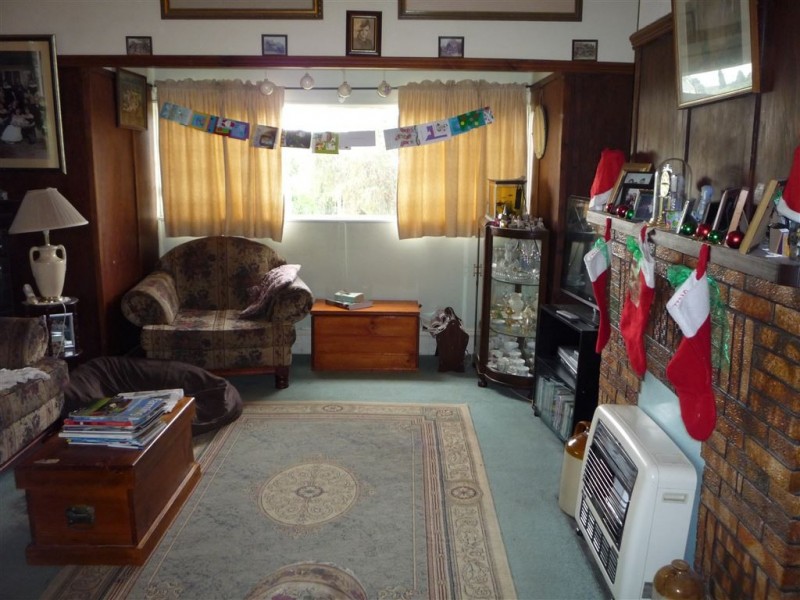 21 Queens Avenue, St Arnaud VIC 3478