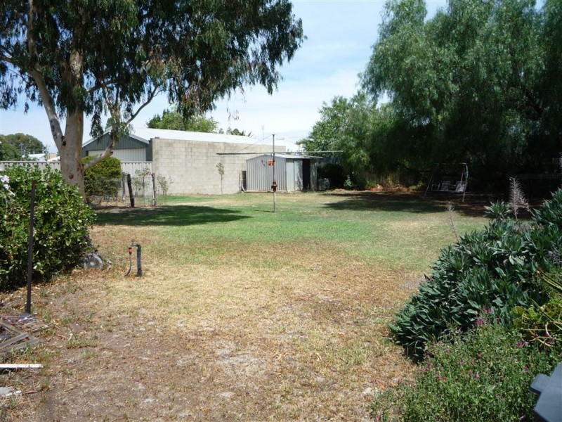 67 McMahon Street, St Arnaud VIC 3478