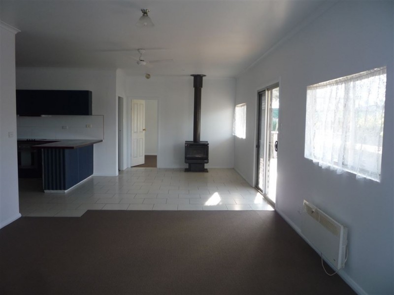 25a Charlton Road, St Arnaud VIC 3478