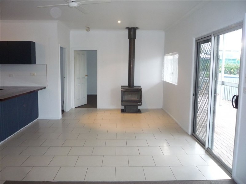 25a Charlton Road, St Arnaud VIC 3478