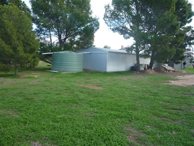 82 Hamilton Road Coonooer Bridge, St Arnaud VIC 3478