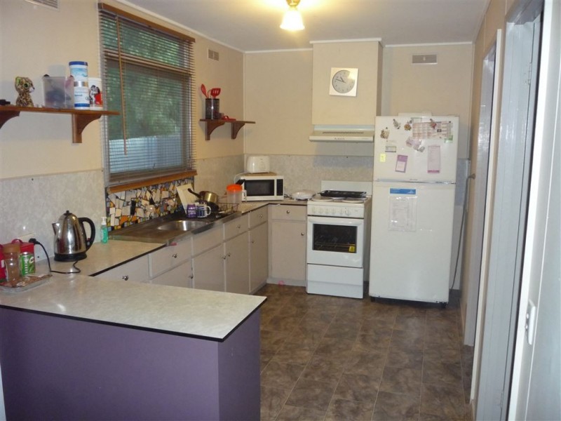 1 QUEEN STREET, St Arnaud VIC 3478