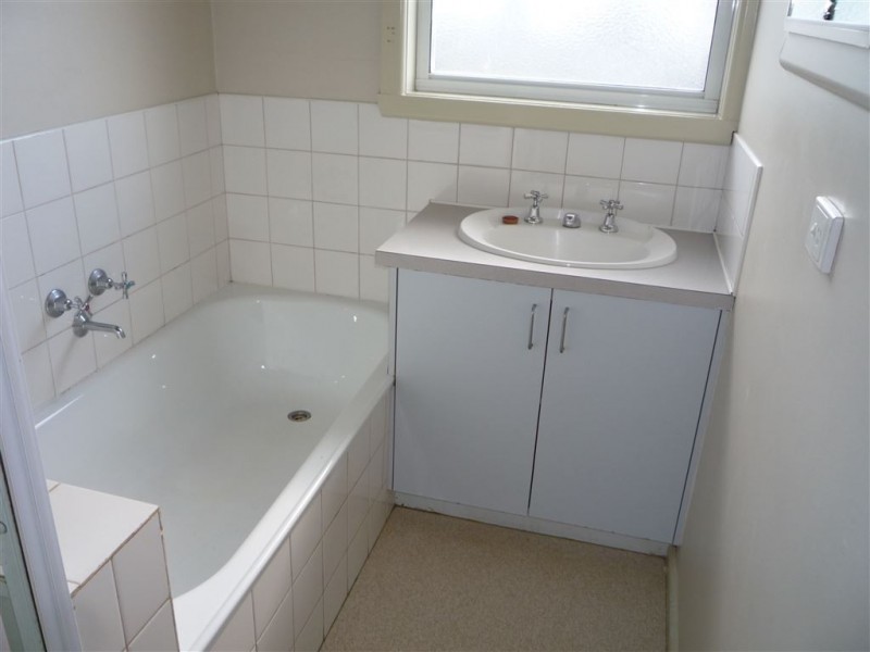 19 GEORGE ST, St Arnaud VIC 3478