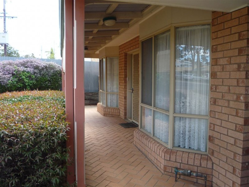 10 LONG ST, St Arnaud VIC 3478