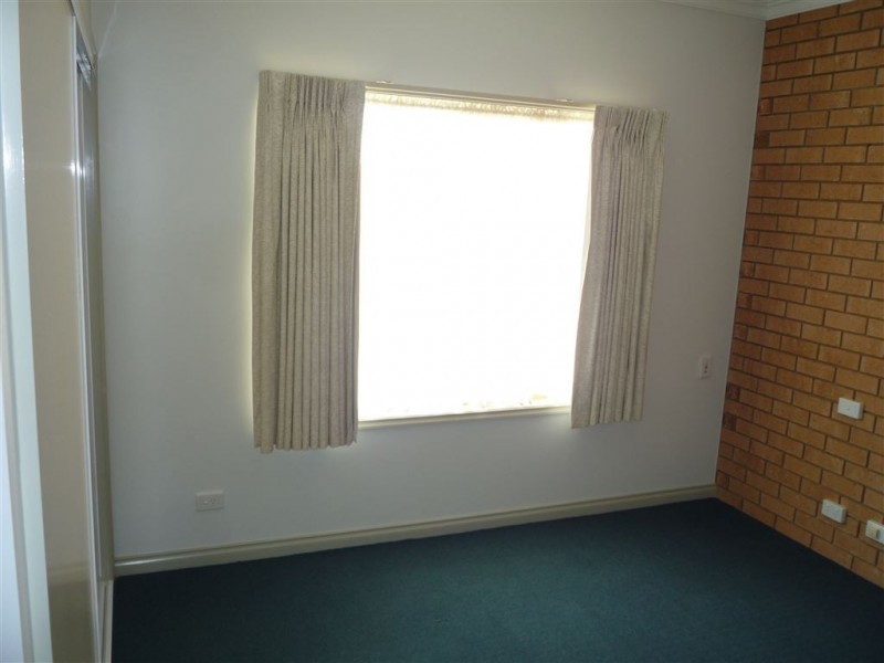 10 LONG ST, St Arnaud VIC 3478