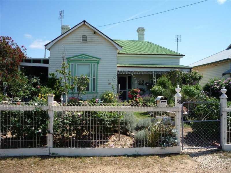 58 Alma st, St Arnaud VIC 3478