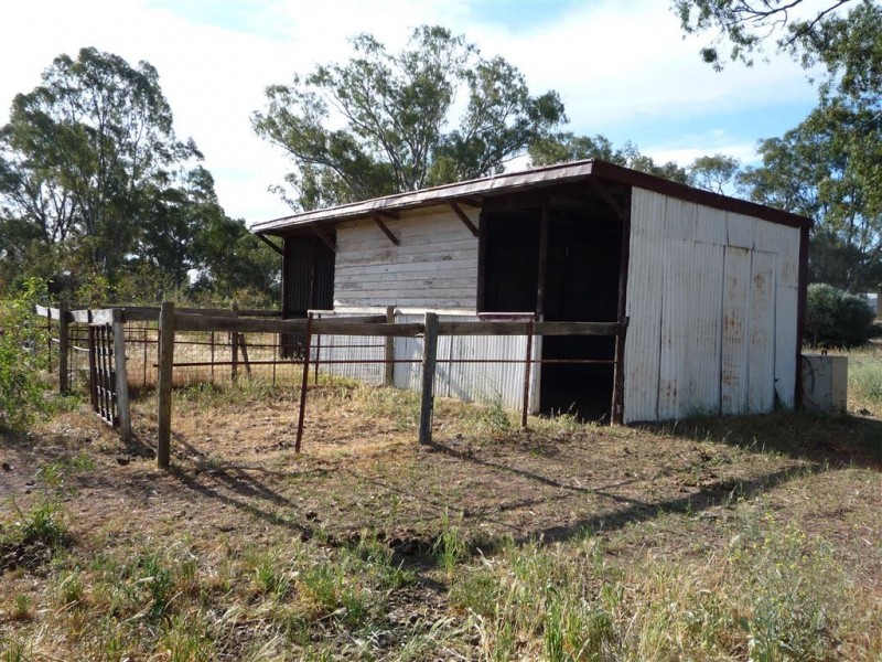 17 Salisbury Road, St Arnaud VIC 3478