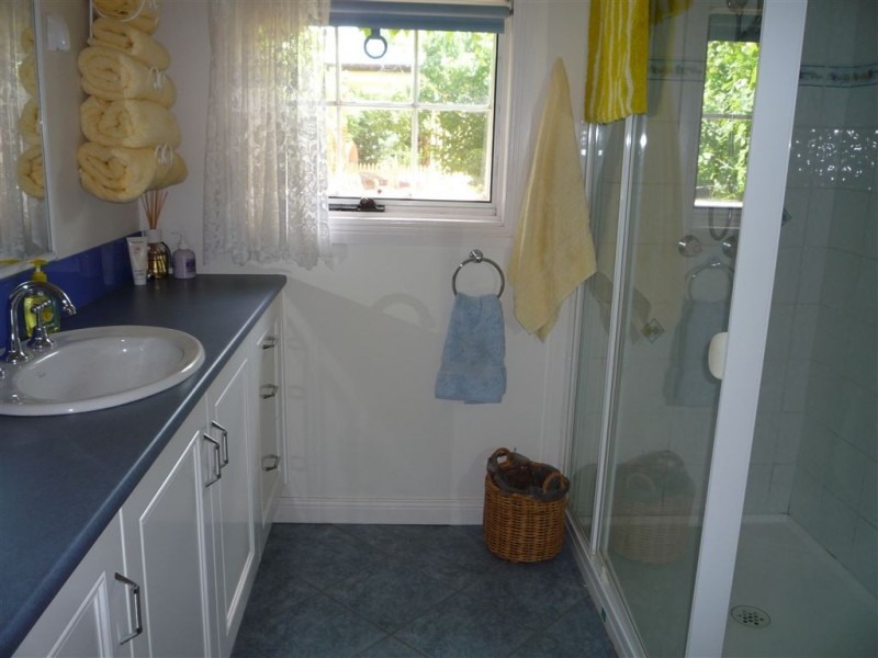 3889 Sunraysia Highway, Stuart Mill VIC 3477