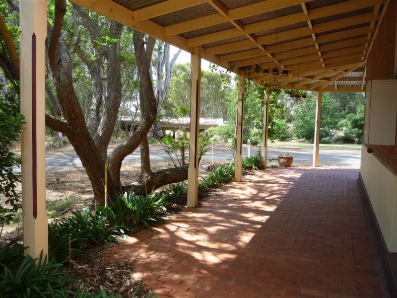 3589 SUNRAYSIA HWY, STUART MILL, St Arnaud VIC 3478