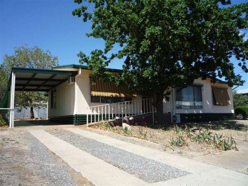 4 Grant Street, St Arnaud VIC 3478