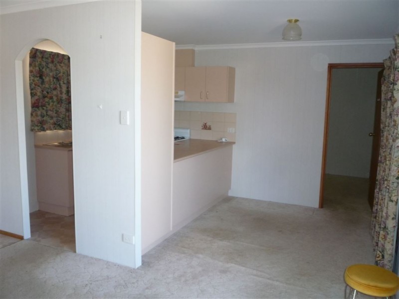 8 Grant Street, St Arnaud VIC 3478