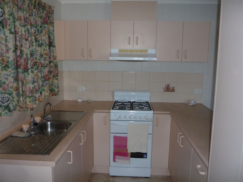 8 Grant Street, St Arnaud VIC 3478