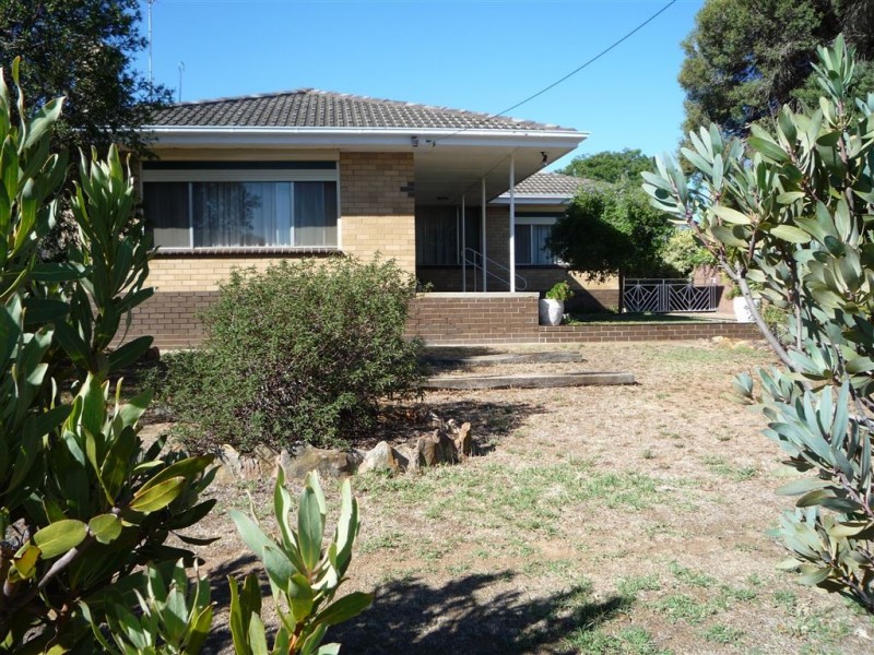 10 Clyde Street, St Arnaud VIC 3478