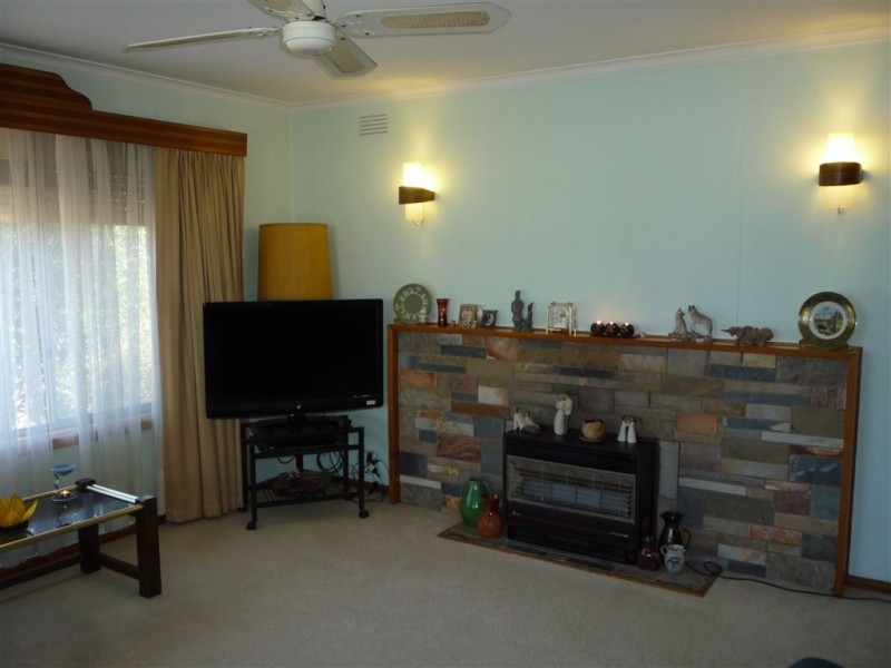 10 Clyde Street, St Arnaud VIC 3478