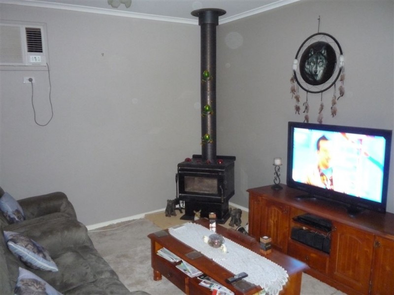 15 Preece Street, St Arnaud VIC 3478