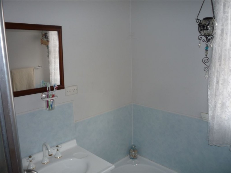 15 Preece Street, St Arnaud VIC 3478