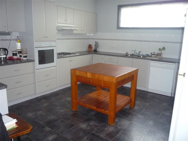 30 Butcher Street, St Arnaud VIC 3478