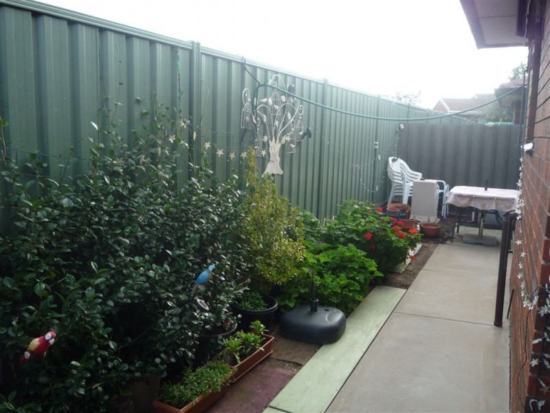 1/6 Alma Street, St Arnaud VIC 3478