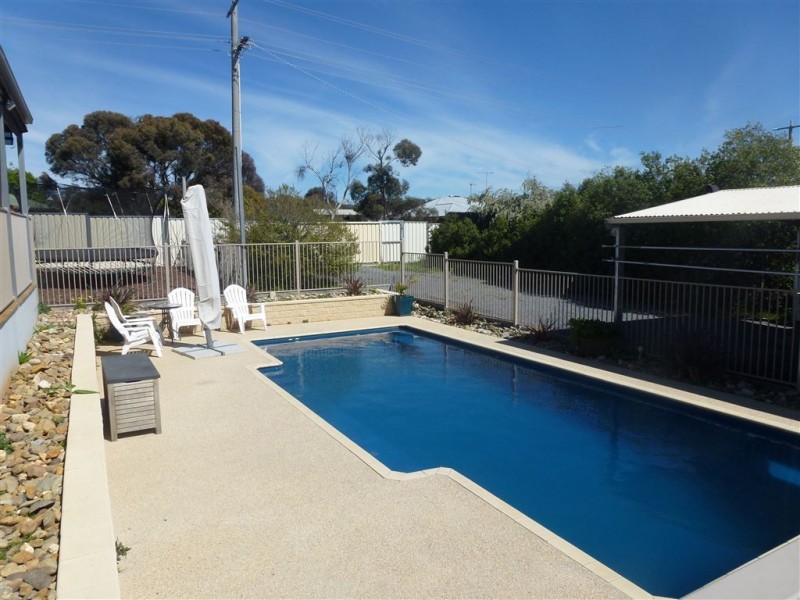 36 Millett Street, St Arnaud VIC 3478