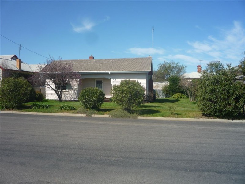 - Wills Street, St Arnaud VIC 3478