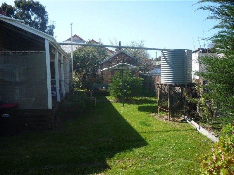 - Wills Street, St Arnaud VIC 3478