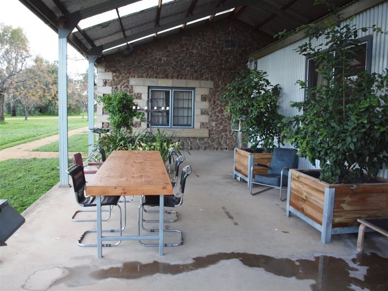 633 Carapooee Road, Carapooee VIC 3477