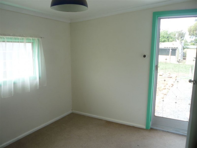 18 Clyde Street, St Arnaud VIC 3478