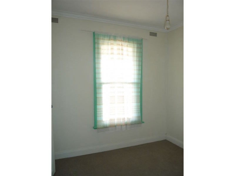 18 Clyde Street, St Arnaud VIC 3478