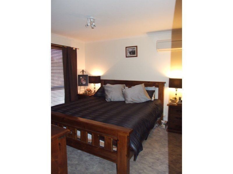 15 Griffin Road, Redbank VIC 3478