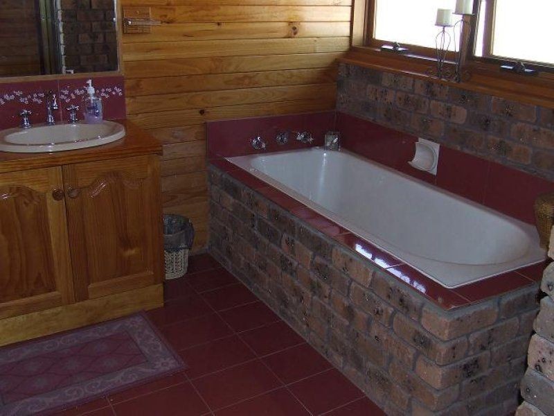 248 Pine Hill, Narrandera NSW 2700