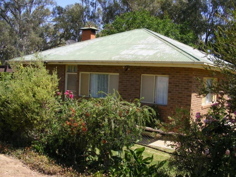 . Oakbank, Narrandera NSW 2700