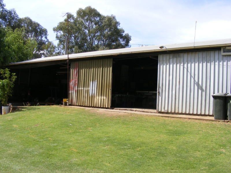 . Oakbank, Narrandera NSW 2700