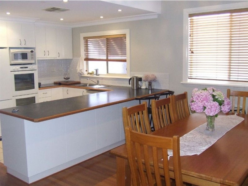 73 Twynam, Narrandera NSW 2700