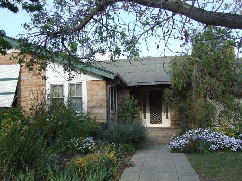 15 Jonsen, Narrandera NSW 2700