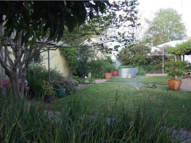 15 Jonsen, Narrandera NSW 2700
