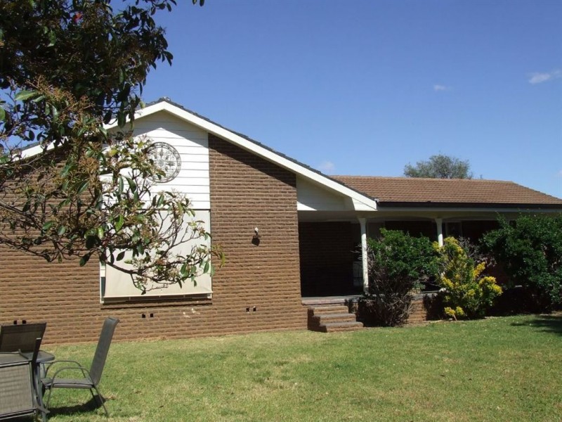 . “Bobblegigbie”, Grong Grong NSW 2652