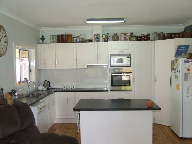 4761 Canola Way, Ganmain NSW 2702