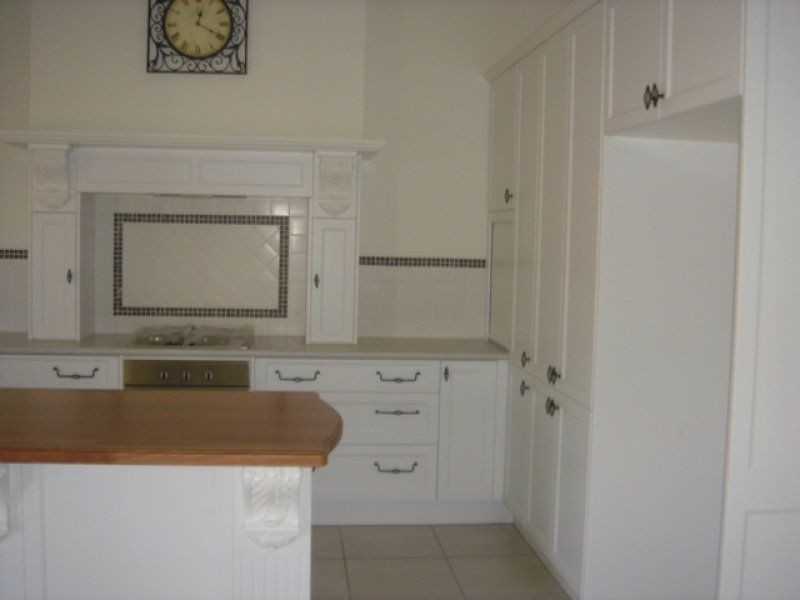 61-63 Nugget St, Kerang VIC 3579