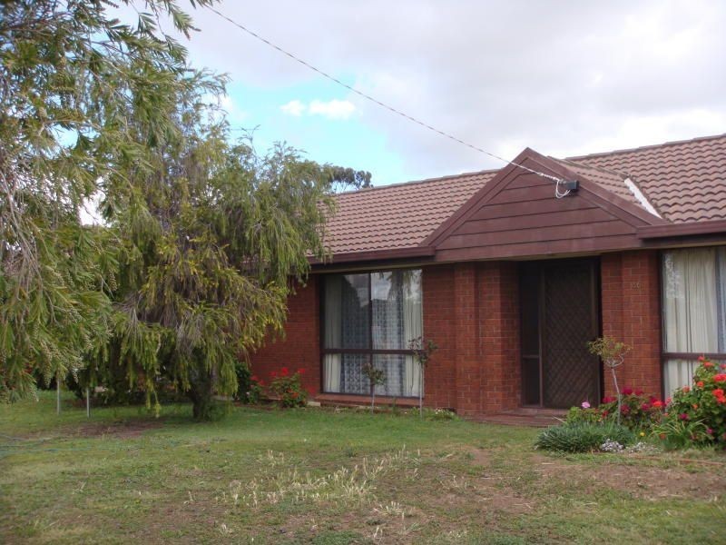 46 Boundary St, Kerang VIC 3579