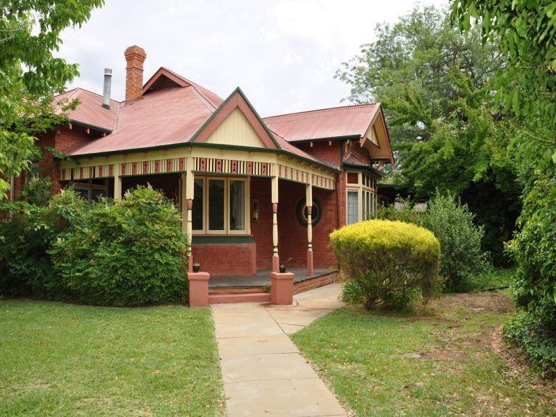 104 Victoria St, Kerang VIC 3579