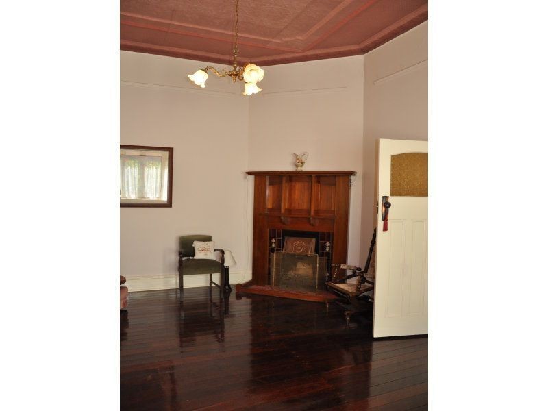 104 Victoria St, Kerang VIC 3579